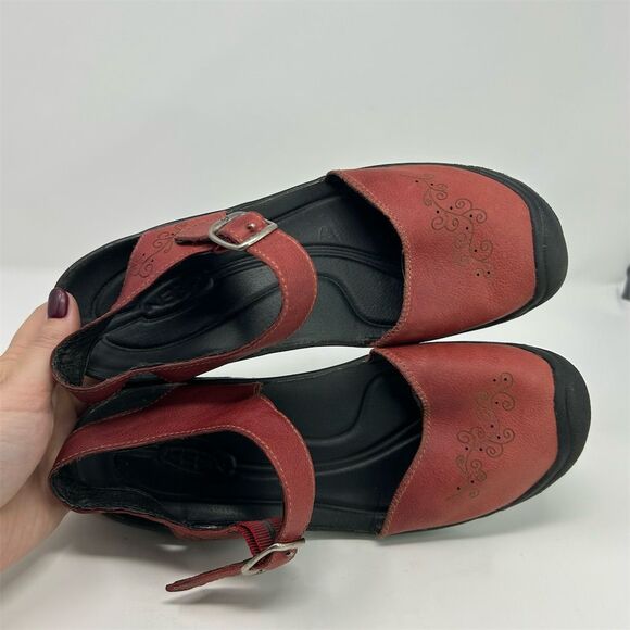KEEN Women's Red Leather Slingback Sandals Size 8.5 Casual Closed Toe - Picture 10 of 12